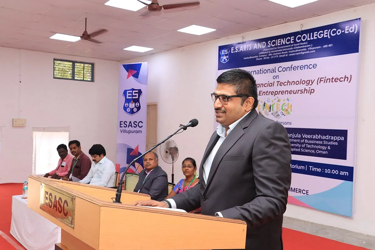 International Conference: Commerce, photo 2 of 4